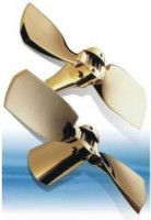 Folding blades propellers